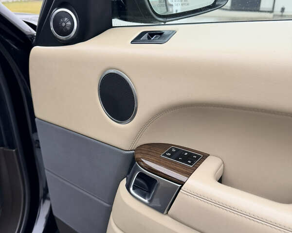 Чорний Ленд Ровер Range Rover Sport, об'ємом двигуна 3 л та пробігом 124 тис. км за 24999 $, фото 40 на Automoto.ua