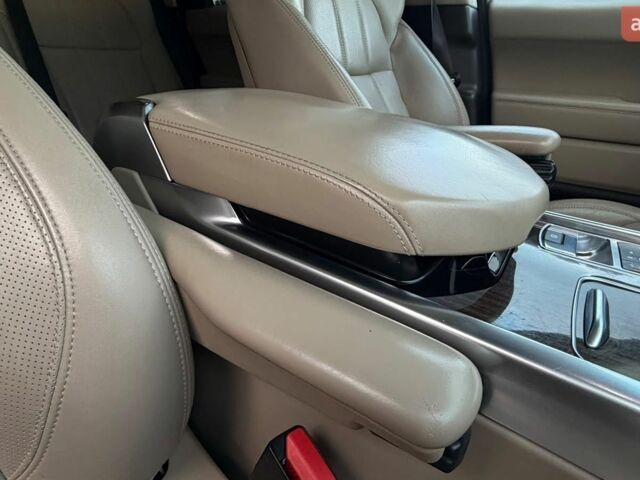 Чорний Ленд Ровер Range Rover Sport, об'ємом двигуна 3 л та пробігом 205 тис. км за 22400 $, фото 60 на Automoto.ua