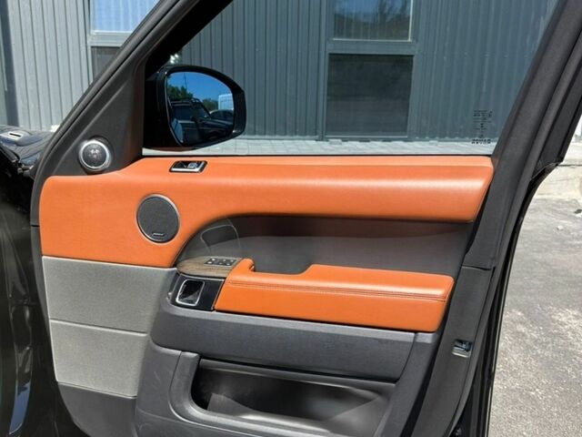 Чорний Ленд Ровер Range Rover Sport, об'ємом двигуна 2.99 л та пробігом 166 тис. км за 32000 $, фото 16 на Automoto.ua