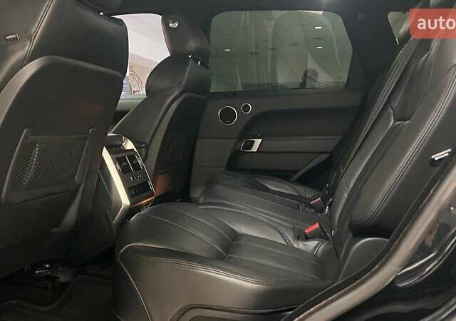 Черный Ленд Ровер Рендж Ровер Спорт, объемом двигателя 2.99 л и пробегом 226 тыс. км за 30751 $, фото 11 на Automoto.ua