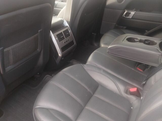 Черный Ленд Ровер Рендж Ровер Спорт, объемом двигателя 3 л и пробегом 219 тыс. км за 21500 $, фото 5 на Automoto.ua