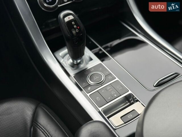 Чорний Ленд Ровер Range Rover Sport, об'ємом двигуна 2.99 л та пробігом 205 тис. км за 28000 $, фото 14 на Automoto.ua