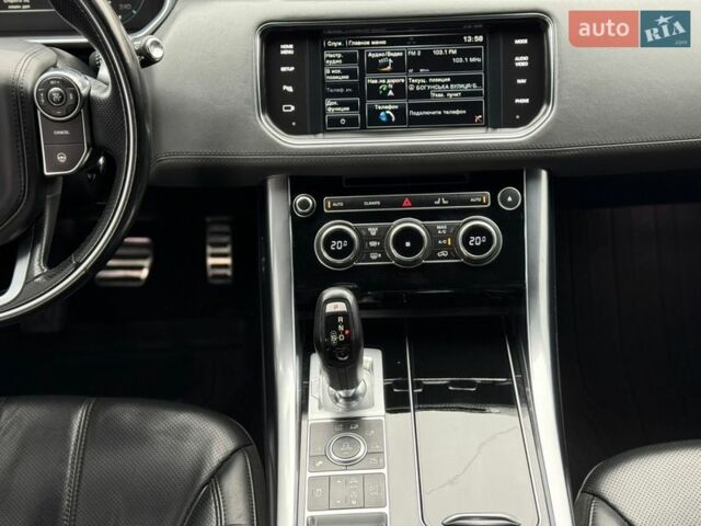Чорний Ленд Ровер Range Rover Sport, об'ємом двигуна 2.99 л та пробігом 205 тис. км за 28000 $, фото 13 на Automoto.ua