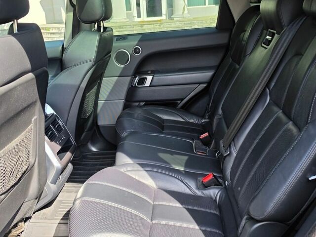 Чорний Ленд Ровер Range Rover Sport, об'ємом двигуна 2.99 л та пробігом 168 тис. км за 12500 $, фото 20 на Automoto.ua
