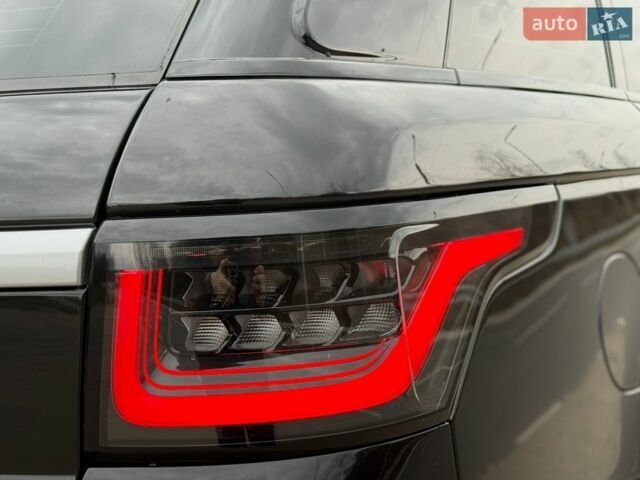 Чорний Ленд Ровер Range Rover Sport, об'ємом двигуна 2.99 л та пробігом 205 тис. км за 28000 $, фото 27 на Automoto.ua