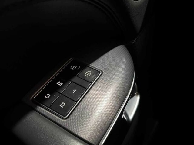 Чорний Ленд Ровер Range Rover Sport, об'ємом двигуна 3 л та пробігом 226 тис. км за 27164 $, фото 20 на Automoto.ua