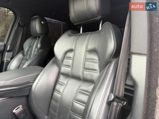 Чорний Ленд Ровер Range Rover Sport, об'ємом двигуна 2.99 л та пробігом 205 тис. км за 28000 $, фото 11 на Automoto.ua