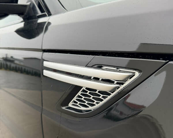 Чорний Ленд Ровер Range Rover Sport, об'ємом двигуна 3 л та пробігом 124 тис. км за 24999 $, фото 67 на Automoto.ua
