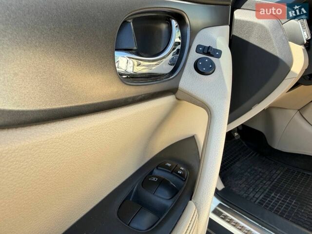 Чорний Ленд Ровер Range Rover Sport, об'ємом двигуна 2.99 л та пробігом 200 тис. км за 26900 $, фото 24 на Automoto.ua