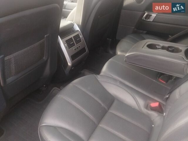 Чорний Ленд Ровер Range Rover Sport, об'ємом двигуна 3 л та пробігом 219 тис. км за 21500 $, фото 7 на Automoto.ua
