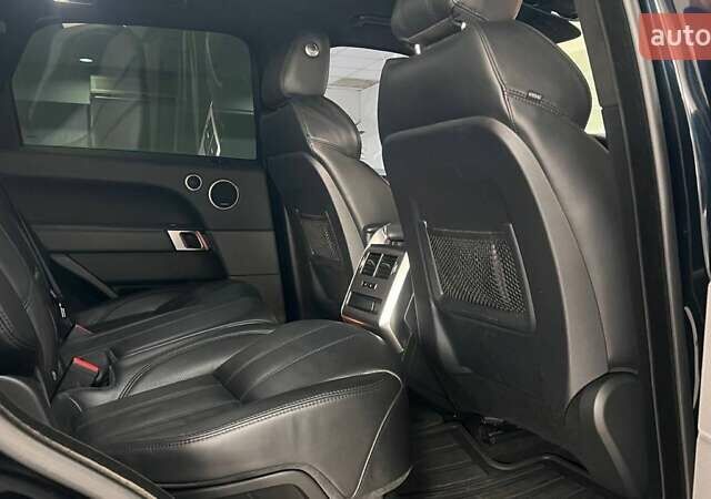 Черный Ленд Ровер Рендж Ровер Спорт, объемом двигателя 2.99 л и пробегом 226 тыс. км за 30751 $, фото 6 на Automoto.ua