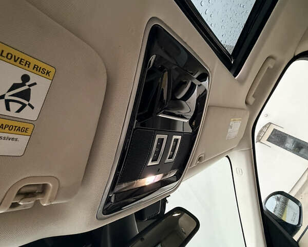 Чорний Ленд Ровер Range Rover Sport, об'ємом двигуна 3 л та пробігом 124 тис. км за 24999 $, фото 66 на Automoto.ua