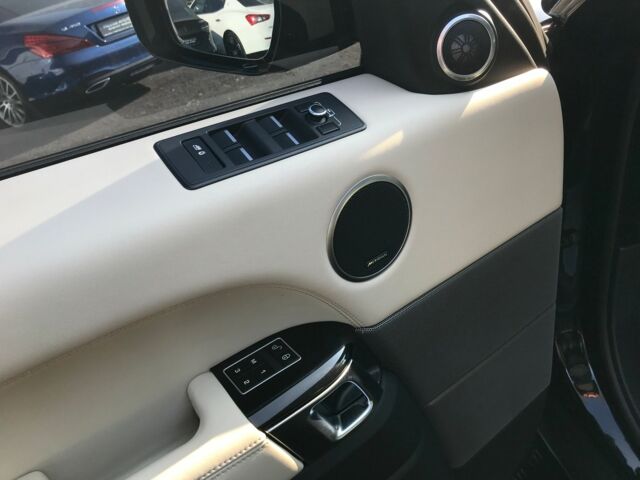 Чорний Ленд Ровер Range Rover Sport, об'ємом двигуна 3 л та пробігом 68 тис. км за 54900 $, фото 27 на Automoto.ua
