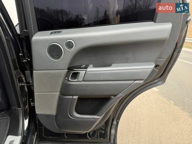 Чорний Ленд Ровер Range Rover Sport, об'ємом двигуна 2.99 л та пробігом 205 тис. км за 28000 $, фото 23 на Automoto.ua