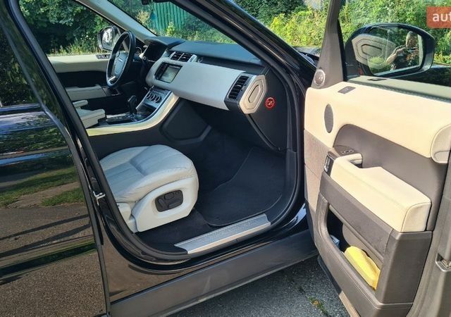 Чорний Ленд Ровер Range Rover Sport, об'ємом двигуна 2.99 л та пробігом 152 тис. км за 24000 $, фото 7 на Automoto.ua
