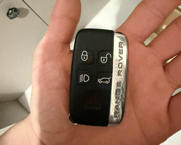 Чорний Ленд Ровер Range Rover Sport, об'ємом двигуна 3 л та пробігом 124 тис. км за 24999 $, фото 90 на Automoto.ua