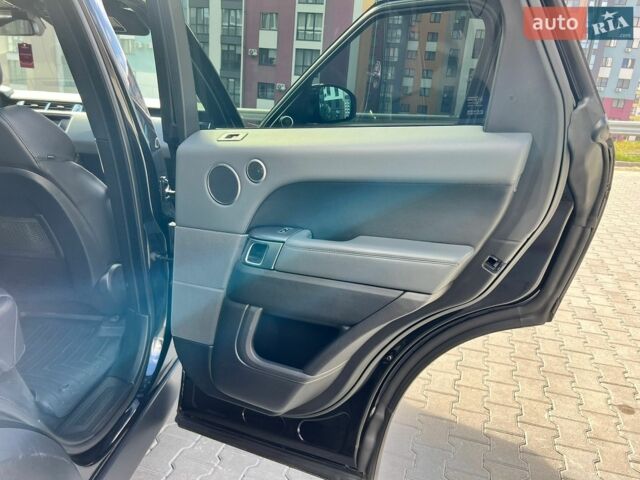Чорний Ленд Ровер Range Rover Sport, об'ємом двигуна 3 л та пробігом 174 тис. км за 16700 $, фото 68 на Automoto.ua