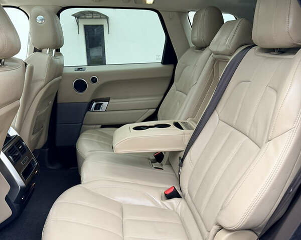 Чорний Ленд Ровер Range Rover Sport, об'ємом двигуна 3 л та пробігом 124 тис. км за 24999 $, фото 30 на Automoto.ua