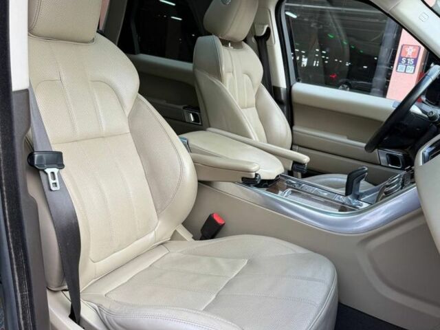Чорний Ленд Ровер Range Rover Sport, об'ємом двигуна 3 л та пробігом 208 тис. км за 20000 $, фото 7 на Automoto.ua