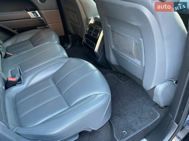 Чорний Ленд Ровер Range Rover Sport, об'ємом двигуна 3 л та пробігом 258 тис. км за 18500 $, фото 49 на Automoto.ua