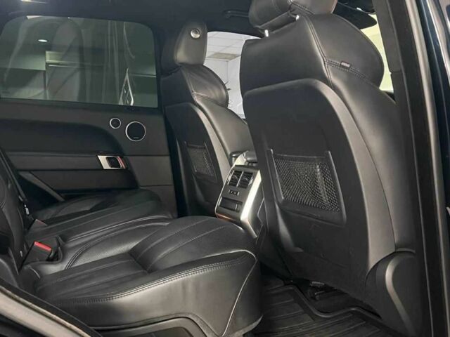 Чорний Ленд Ровер Range Rover Sport, об'ємом двигуна 3 л та пробігом 226 тис. км за 27164 $, фото 8 на Automoto.ua
