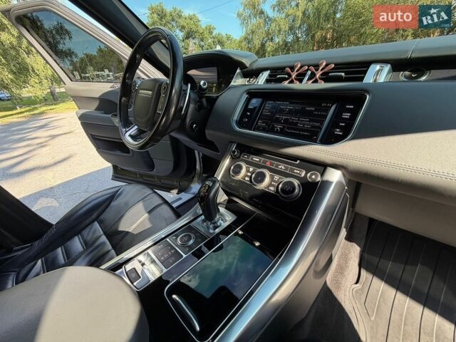 Чорний Ленд Ровер Range Rover Sport, об'ємом двигуна 2.99 л та пробігом 210 тис. км за 27000 $, фото 15 на Automoto.ua