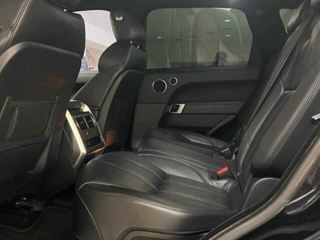 Чорний Ленд Ровер Range Rover Sport, об'ємом двигуна 3 л та пробігом 226 тис. км за 27164 $, фото 10 на Automoto.ua