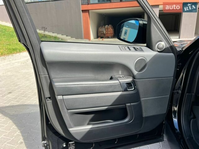 Чорний Ленд Ровер Range Rover Sport, об'ємом двигуна 3 л та пробігом 174 тис. км за 16700 $, фото 42 на Automoto.ua