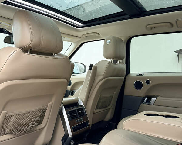 Чорний Ленд Ровер Range Rover Sport, об'ємом двигуна 3 л та пробігом 124 тис. км за 24999 $, фото 31 на Automoto.ua