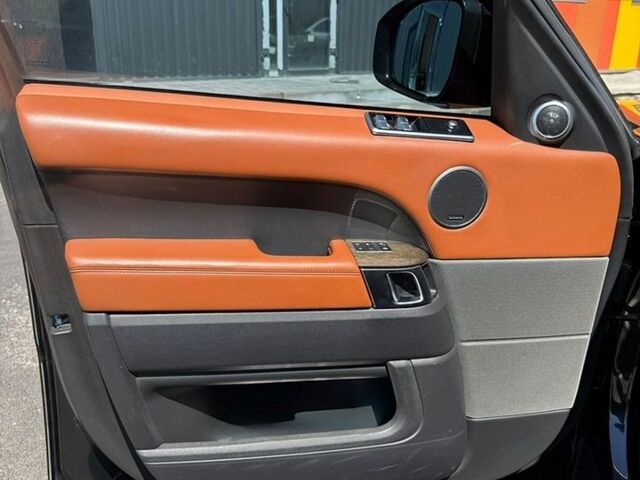 Чорний Ленд Ровер Range Rover Sport, об'ємом двигуна 2.99 л та пробігом 166 тис. км за 32000 $, фото 25 на Automoto.ua
