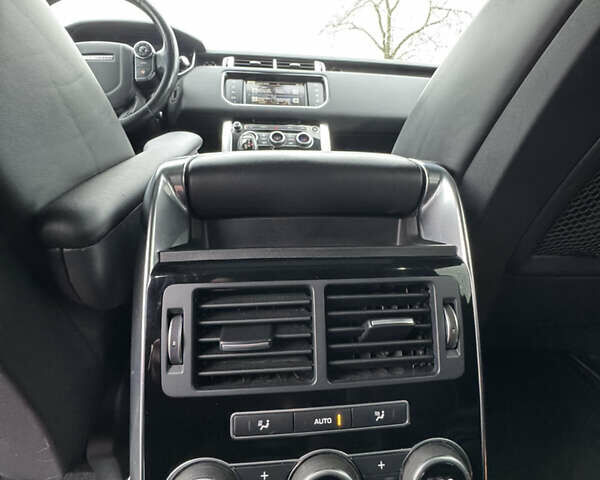 Чорний Ленд Ровер Range Rover Sport, об'ємом двигуна 2.99 л та пробігом 140 тис. км за 31000 $, фото 24 на Automoto.ua