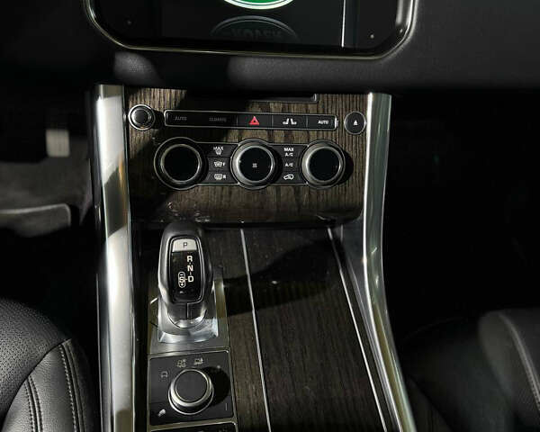 Чорний Ленд Ровер Range Rover Sport, об'ємом двигуна 2.99 л та пробігом 138 тис. км за 24900 $, фото 23 на Automoto.ua