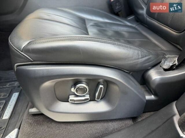 Чорний Ленд Ровер Range Rover Sport, об'ємом двигуна 2.99 л та пробігом 130 тис. км за 29000 $, фото 25 на Automoto.ua