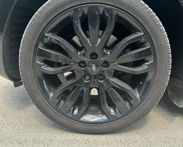 Чорний Ленд Ровер Range Rover Sport, об'ємом двигуна 2.99 л та пробігом 152 тис. км за 28000 $, фото 19 на Automoto.ua