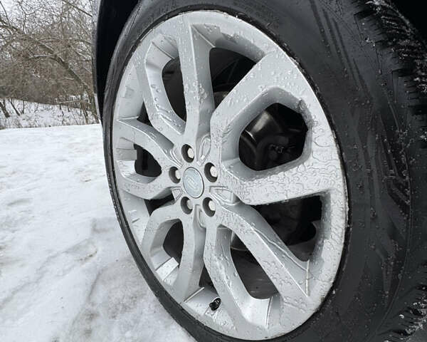 Чорний Ленд Ровер Range Rover Sport, об'ємом двигуна 2.99 л та пробігом 140 тис. км за 31000 $, фото 16 на Automoto.ua