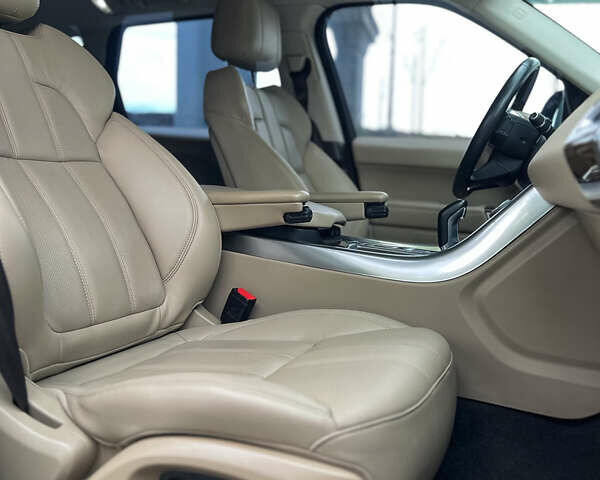 Черный Ленд Ровер Рендж Ровер Спорт, объемом двигателя 2.99 л и пробегом 84 тыс. км за 30999 $, фото 21 на Automoto.ua