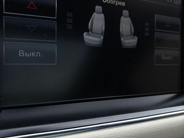 Чорний Ленд Ровер Range Rover Sport, об'ємом двигуна 4.37 л та пробігом 171 тис. км за 32100 $, фото 26 на Automoto.ua