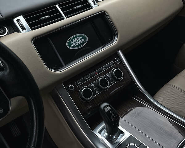 Черный Ленд Ровер Рендж Ровер Спорт, объемом двигателя 2.99 л и пробегом 84 тыс. км за 30999 $, фото 19 на Automoto.ua