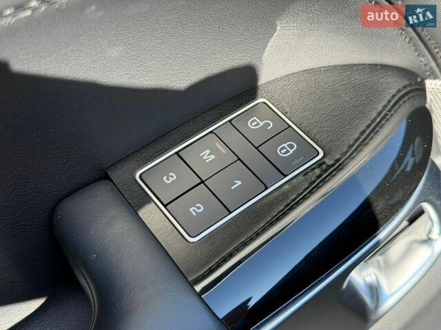 Чорний Ленд Ровер Range Rover Sport, об'ємом двигуна 3 л та пробігом 130 тис. км за 28500 $, фото 15 на Automoto.ua