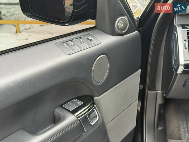 Чорний Ленд Ровер Range Rover Sport, об'ємом двигуна 2.99 л та пробігом 84 тис. км за 31900 $, фото 21 на Automoto.ua