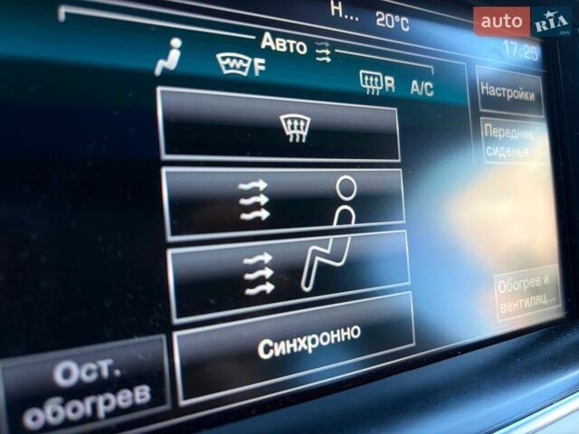 Чорний Ленд Ровер Range Rover Sport, об'ємом двигуна 4.4 л та пробігом 171 тис. км за 32922 $, фото 7 на Automoto.ua