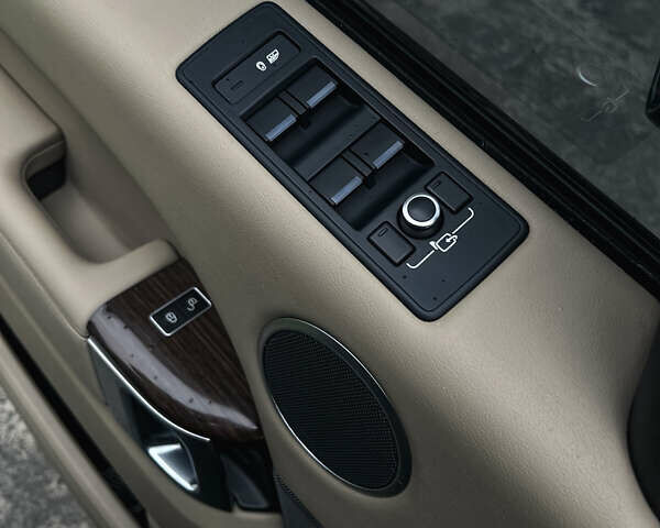 Черный Ленд Ровер Рендж Ровер Спорт, объемом двигателя 2.99 л и пробегом 84 тыс. км за 30999 $, фото 15 на Automoto.ua