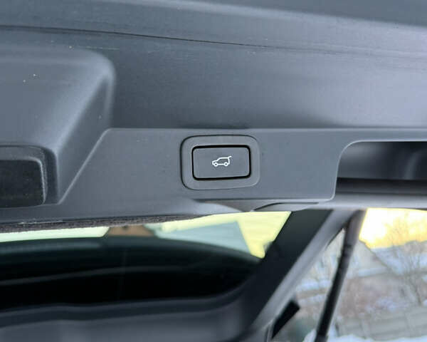 Чорний Ленд Ровер Range Rover Sport, об'ємом двигуна 3 л та пробігом 116 тис. км за 26900 $, фото 27 на Automoto.ua