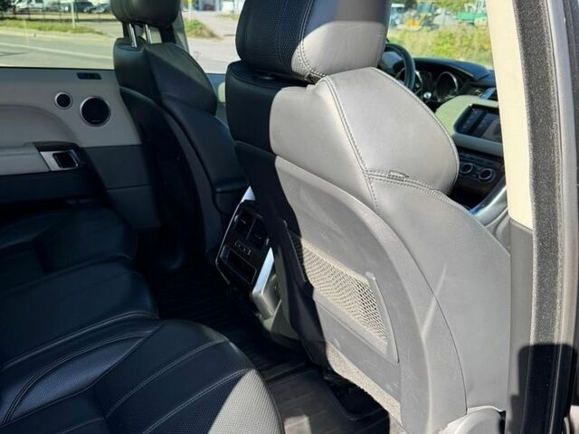 Чорний Ленд Ровер Range Rover Sport, об'ємом двигуна 2.99 л та пробігом 204 тис. км за 25600 $, фото 35 на Automoto.ua