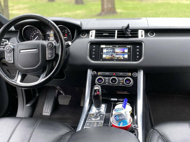 Чорний Ленд Ровер Range Rover Sport, об'ємом двигуна 2.99 л та пробігом 130 тис. км за 33300 $, фото 8 на Automoto.ua
