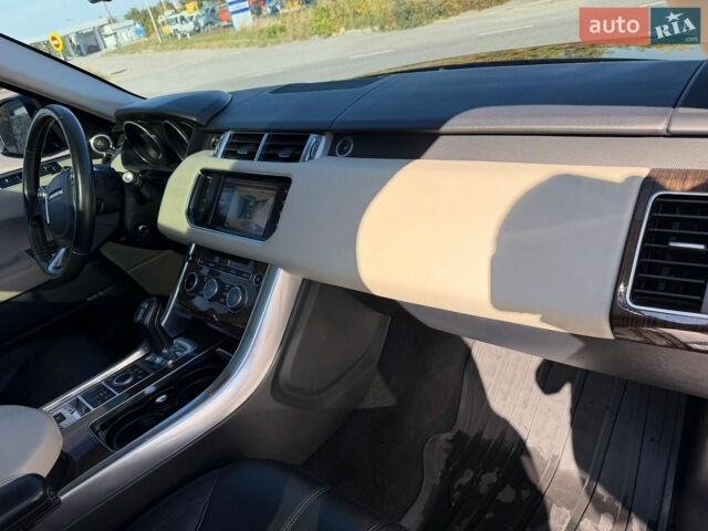 Чорний Ленд Ровер Range Rover Sport, об'ємом двигуна 2.99 л та пробігом 204 тис. км за 25600 $, фото 29 на Automoto.ua