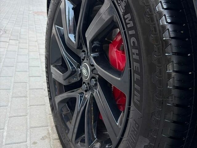 Чорний Ленд Ровер Range Rover Sport, об'ємом двигуна 4.4 л та пробігом 171 тис. км за 32922 $, фото 49 на Automoto.ua