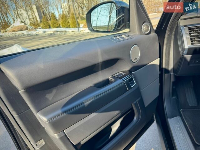 Чорний Ленд Ровер Range Rover Sport, об'ємом двигуна 3 л та пробігом 94 тис. км за 29300 $, фото 30 на Automoto.ua