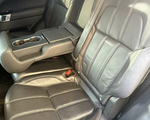 Черный Ленд Ровер Рендж Ровер Спорт, объемом двигателя 2.99 л и пробегом 132 тыс. км за 29500 $, фото 15 на Automoto.ua