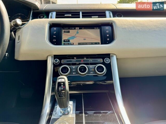 Чорний Ленд Ровер Range Rover Sport, об'ємом двигуна 2.99 л та пробігом 125 тис. км за 30900 $, фото 69 на Automoto.ua